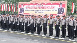 Calon Bintara Polri saat upacara di Sekolah Polisi Negara (SPN) Betung, Sumatera Selatan.