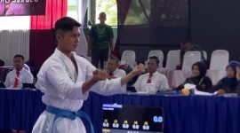 Prajurit Kodam XVIII/Kasuari, Letnan Dua (Letda) Caj Stephanus Josua Kayo, peraih juara III Kata Perorangan TNI-Polri Putra dalam kejuaraan The 5th National Open Karate Championship 2024,