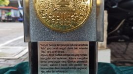 Piala Adipura Kabupaten Situbondo, Jawa Timur. 
