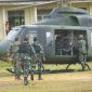 Pesawat Helli Copter TNI AD yang digunakan Dankolakops beserta Dansatgas Yonif 623 dan 133 dalam melaksanakan peninjauan udara di wilayah Operasi Kolakops Rem 181/PVT. (Foto: Istimewa) 