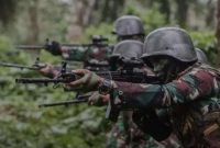 Koops TNI Habema saat mengatasi aksi teror OPM di Distrik Sinak. (Foto. Istimewa)