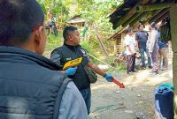 Petugas Inafis Polres Kebumen saat di TKP 