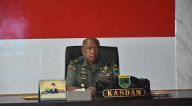 Kasdam XVIII/Kasuari, Brigadir Jenderal TNI Yusuf Ragainaga,  saat memimpin kegiatan pelaksanaan Panproggar