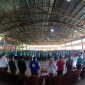 Suasana pelantikan Tim pemenangan Paslon Bupati dan Wakil Bupati Merangin nomor Urut 02 M Syukur-Khafied di gedung Futsal Desa Mampun Kecamatan Tabir kabupaten Merangin, pada Sabtu (05/10/2024)