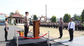 Kapolres Kebumen, AKBP Recky, pimpin Apel Polisi RW di halaman Polres Kebumen, Polda Jateng. 