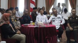Pj Bupati Merangin Jangcik Mohza pimpin jalannya rapat Koordinasi (Rakor) Persiapan Penyelenggaraan Pilkada serentak 2024, di Auditorium rumah dinas Bupati Merangin.