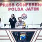 Polda Jatim mengungkap kasus pesta seks swinger dan threesome di Kota Batu.