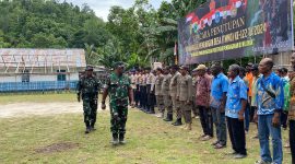 Kasdam XVIII/Kasuari, Brigjen TNI Yusuf Ragainaga, saat upacara penutupan TMMD ke-122 di wilayah Kodim 1805/Raja Ampat, Kampung Saporkren, Distrik Waigeo Selatan, Raja Ampat, Papua Barat Daya, Kamis (31/10/2024).