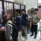 Suasana pemungutan suara di rutan polres Kebumen oleh petugas yang berwenang.