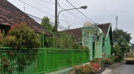 Caption: Halaman Tampak Depan MTs. Nu Sunan Ampel Baujeng Pasuruan