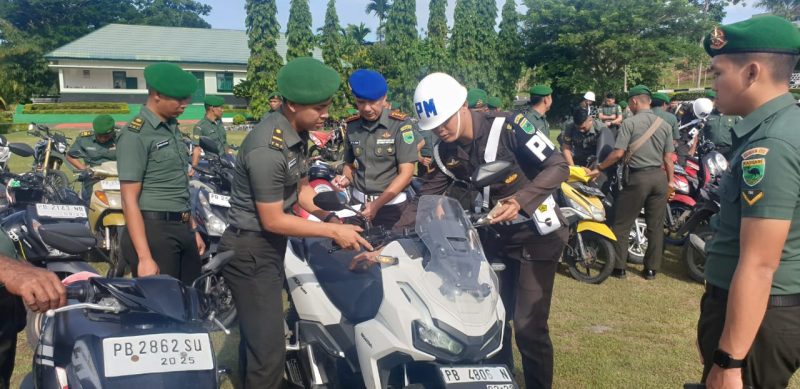Polisi Militer Kodam XVIII/Kasuari (Pomdam XVIII/Kasuari) menggelar pemeriksaan kendaraan milik prajurit dan PNS TNI AD di lingkungan Kodam XVIII/Kasuari.