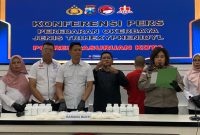 Polres Pasuruan dalam konferensi pers ungkap kasus peredaran obat keras berbahaya (Okerbaya) yang dapat merusak generasi muda, Rabu (28/05/25). (Foto: Koko/realitapublik.id)