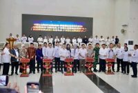 Menteri Koordinator Bidang Pangan Zulkifli Hasan bersama Wakil Menteri Dalam Negeri Bima Arya Sugiarto, dan Wakil Menteri Kelautan dan Perikanan Didit Herdiawan bersama jajaran Pemerintah Provinsi Lampung menghadiri acara peluncuran dan dialog percepatan pembentukan Koperasi Desa/Kelurahan Merah Putih yang digelar di Gedung Graha Adora, Kabupaten Pesawaran, Lampung. Rabu (28/05/2025).