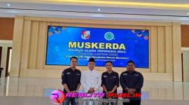 Pengurus Daerah Ikatan Wartawan Online (PD-IWO) Lampung Utara bersama Ketua MUI Lampung Utara, KH. M. Nurulloh Qomaruddin AS. (Foto: Rodi Sandra/realitapublik.id)