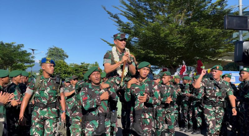Mayjen TNI Christian Kurnianto Tehuteru, dalam kegiatan Apel Gelar Pasukan di Lapangan Makodam XVIII/Kasuari, Trikora, Arfai 1, Manokwari, Kamis (11/9/2025)