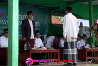 Bupati Novriwan Jaya S.P., Bersama Wakil Bupati Nadirsyah Mengikuti Upacara Memperingati Hari Santri Nasional Tahun 2025 (photo: Rody Sandra realitapublik.id)