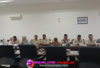 Suasana saat audensi DPC Gardu Prabowo di ruang paripurna DPRD Kebumen. 