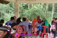 Suasana saat Mone di Desa Tiyuh (Rody Sandra realitapublik)