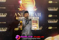 SAM TITTO (Bil realitapublik.id)