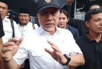 Menko Pangan, Zulkifli Hasan (Zulhaz) saat meninjau berbagai fasilitas pendukung perikanan di Desa Banyutowo dan Kembang, Kecamatan Dukuhseti, Kabupaten Pati, Jateng. Sabtu (20/12/2025).