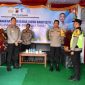 Kapolda Jawa Tengah (Jateng) Irjen Ribut Hari Wibowo mengecek Pos Pelayanan (Posyan) Tawangmangu dalam rangka Operasi Lilin Candi 2025 libur Natal 2025 dan Tahun Baru 2026 (Nataru).