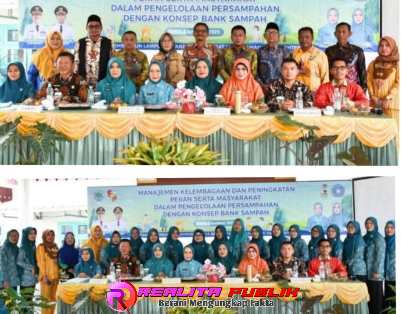 Pejabat pemerintah bersama peserta dari TP PKK dan masyarakat setempat (Rody Sandra Realita Publik)