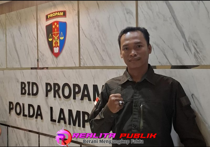 Aprohan Saputra, nyatakan kekecewaannya atas SP2HP yang diterima (foto: Rody Sandra Realita Publik)