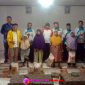 Jum'at Berkah Angota DPRD Provingsi Lampung H. Putra Umar Jaya berbagi di bulan Suci Ramadhan (Poto Rodi Sandra/Realitapublik)