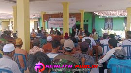 Suasana saat berlangsungnya musyawarah pembentukan panitia Pemilihan Kepala Desa (Pilkades) Antar Waktu (PAW) di pendopo kantor desa Selomumti, Kecamatan Mlandingan, Kabupaten Situbondo, Rabu (29/4/2026).