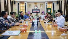 Bupati Lampung Utara Bahas Program Sekolah Rakyat Bersama Menteri Sosial RI. 