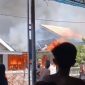 Tangkapan layar video amatir yang memperlihatkan kondisi saat kebakaran terjadi. 