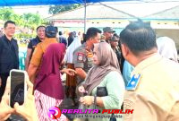 Operasi Pasar Murah Minyakita di Pasar Panaragan Jaya, Kecamatan Tulang Bawang Tengah, Kabupaten Tulang Bawang Barat, Selasa (12/05/2026).