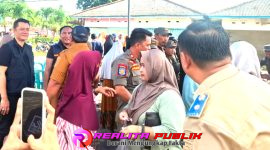 Operasi Pasar Murah Minyakita di Pasar Panaragan Jaya, Kecamatan Tulang Bawang Tengah, Kabupaten Tulang Bawang Barat, Selasa (12/05/2026).
