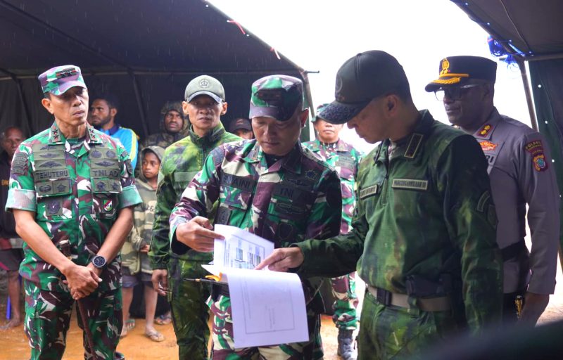Perkuat Sinergi Daerah, Pangkogabwilhan III Tinjau Kesiapan Satuan TNI di Papua Barat