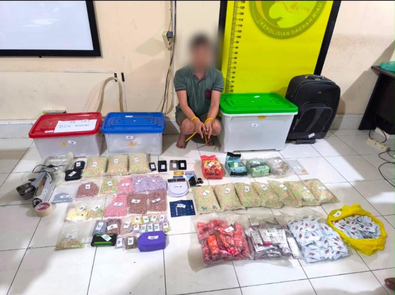 Jaringan Narkoba Pekanbaru Dibongkar, Polisi Sita 4 Kg Sabu dan 48 Ribu Butir Ekstasi