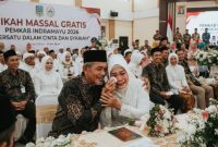 Momen Haru Mewarnai Nikah Massal Gratis Pemkab Indramayu 2026